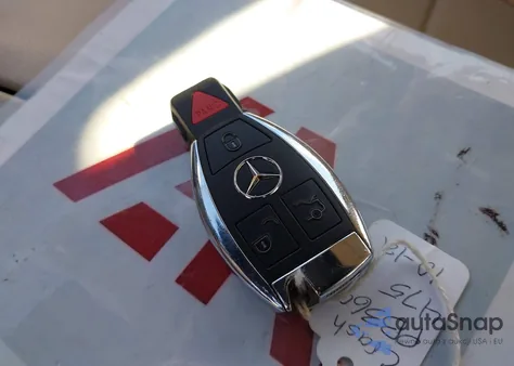 2016 Mercedes-Benz E 350 из США, поврежденный, VIN WDDHF5KB8GB195119